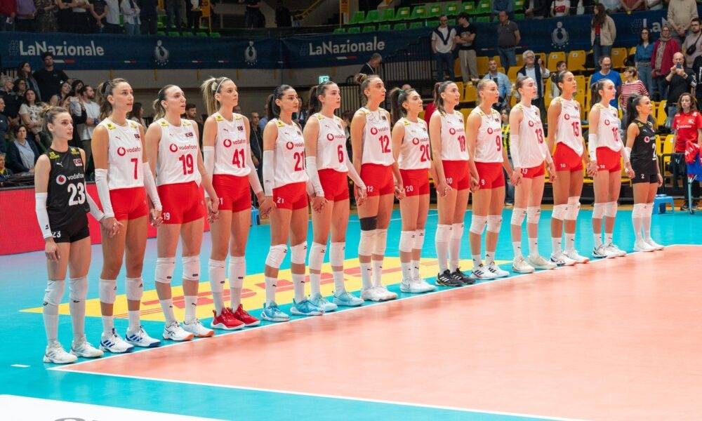4'te 4 yaptılar ama: Filenin Sultanları Milletler Ligi'nde bakın kaçıncı sırada 13
